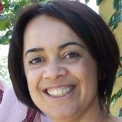 Angela Ribeiro